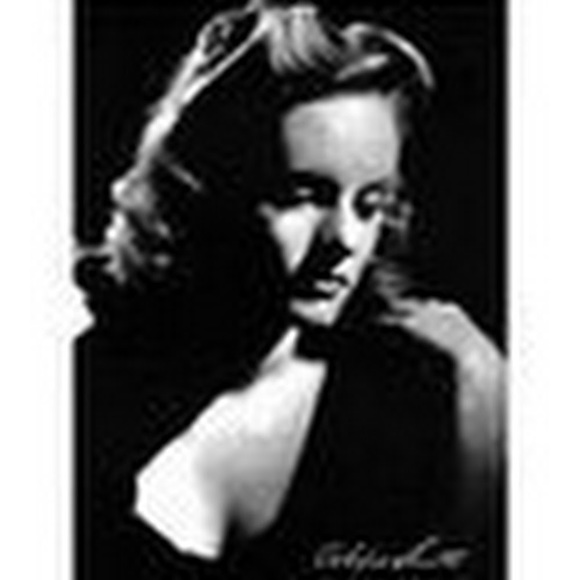 Meet your Posher, Alexis - Picture 1 of 1